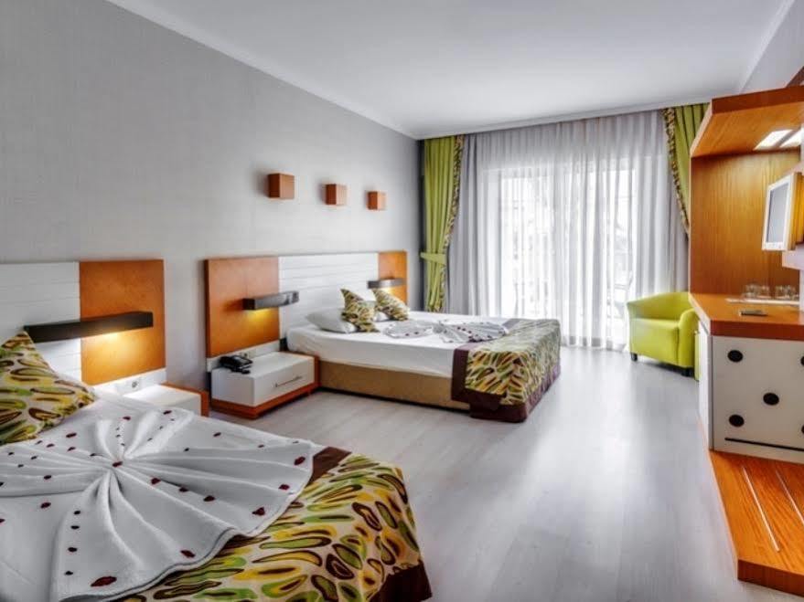 Kemer Reach Hotel Goynuk  Exterior photo